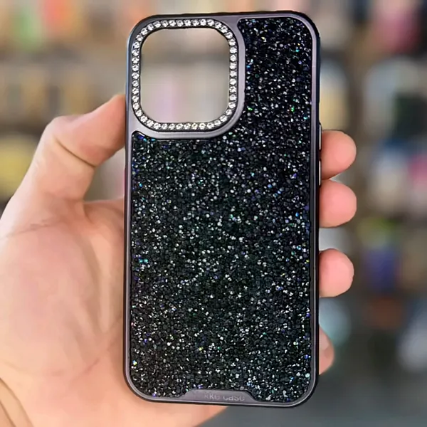 Capinha preta com brilhantes para iPhone